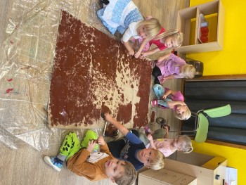 Na poli - téma v MŠ u Včeliček